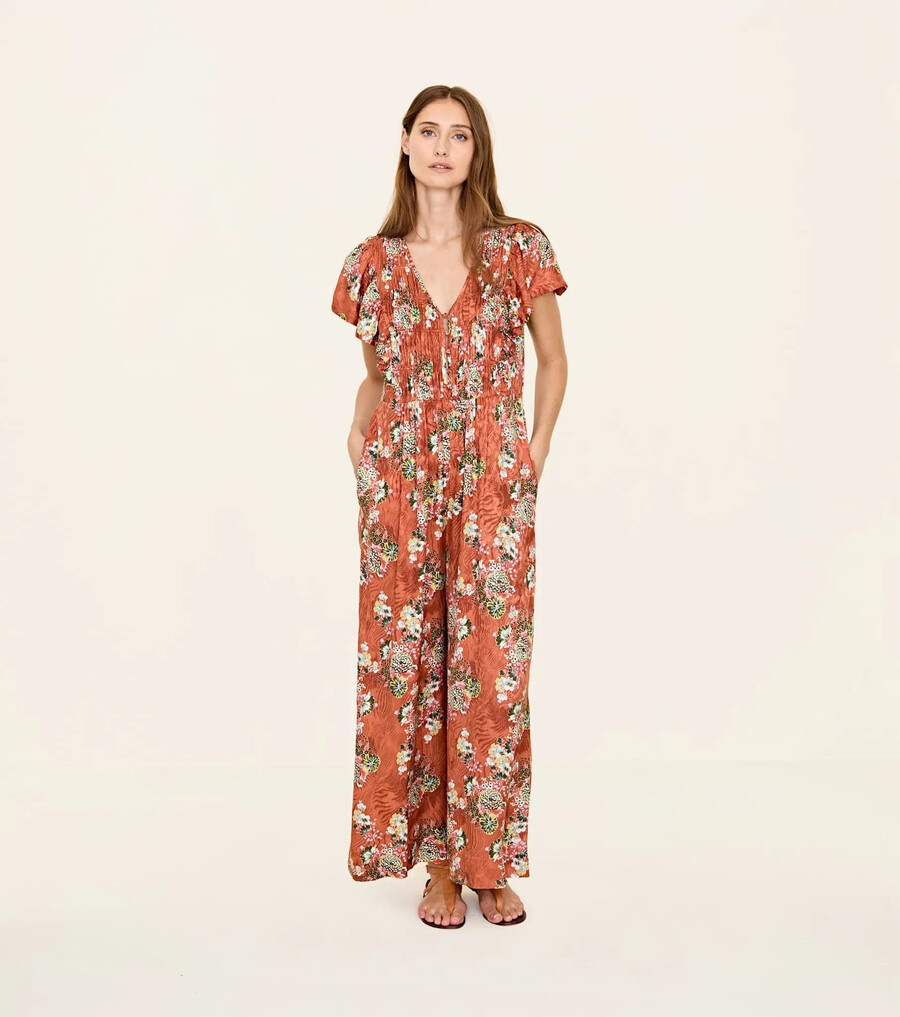 violin-jumpsuit