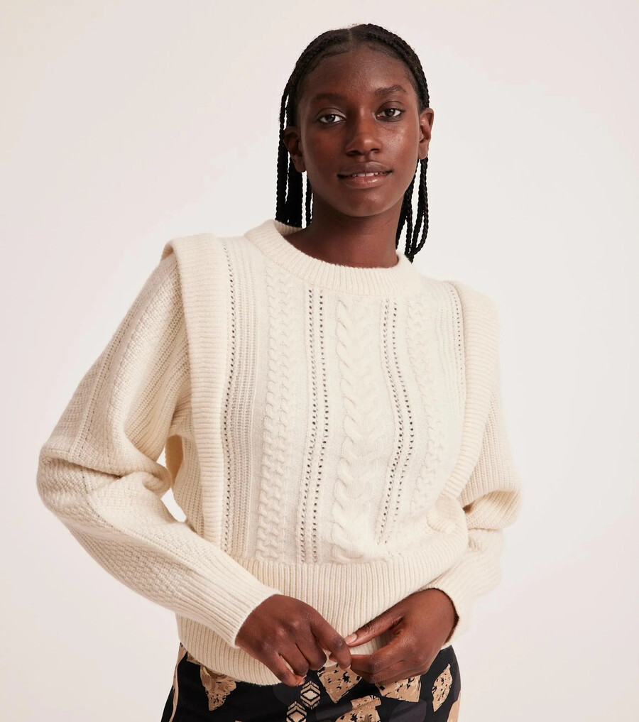 lois-sweater