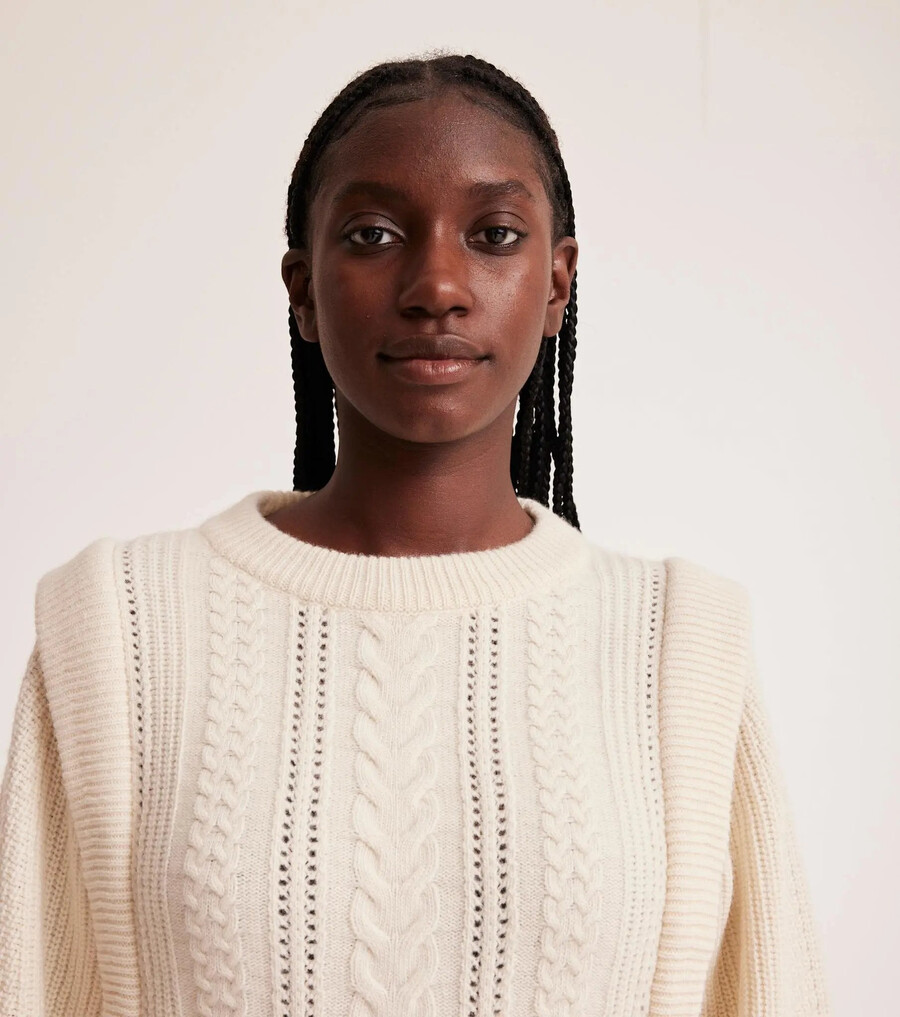 lois-sweater