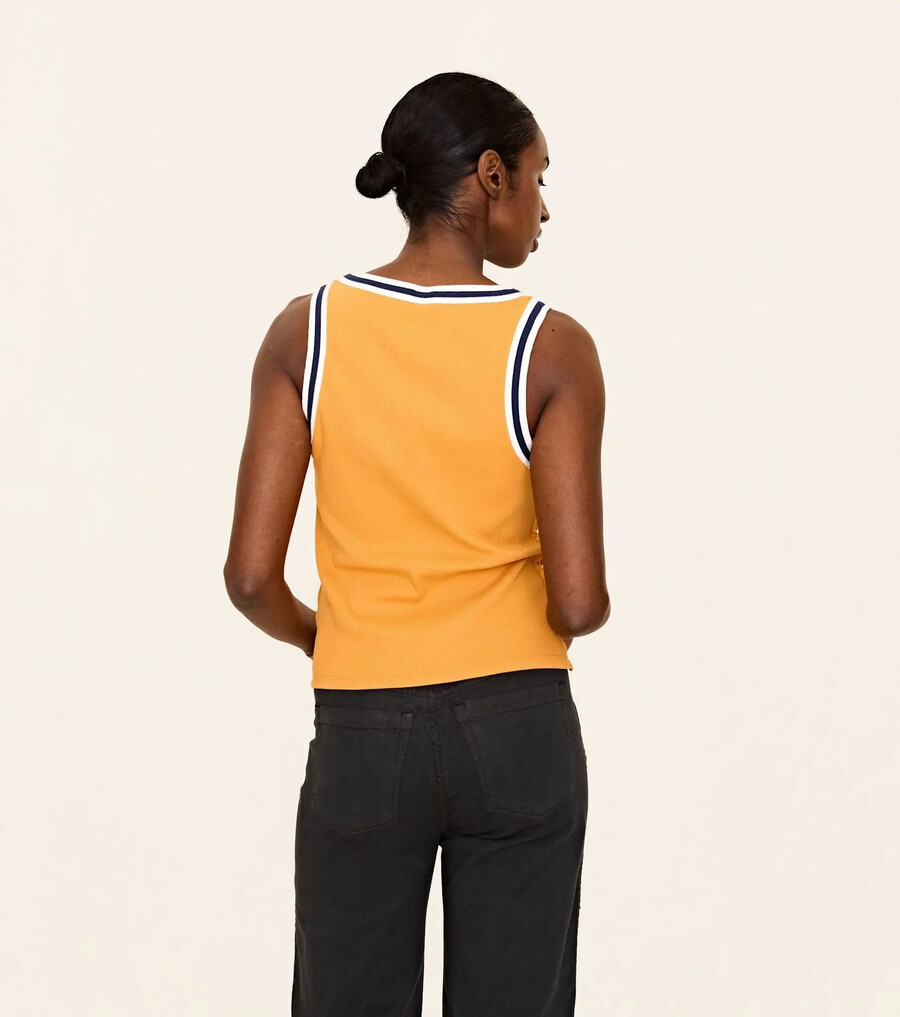 sporty sue top